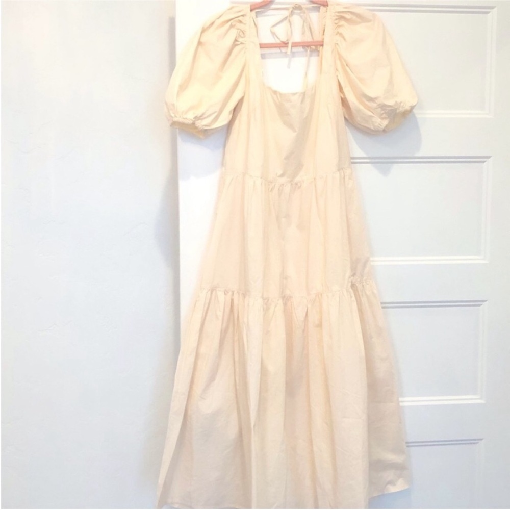 🌷🌷ASTR🌷Elegant Cream Puff Sleeve Dress🌷🌷